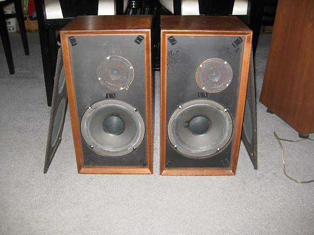 Vintage Altec 887a Capri 2 way bookshelf speakers