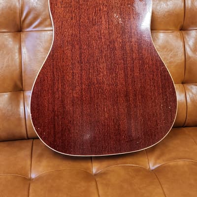 Gibson J-45 1967 - Cherry Sunburst image 2
