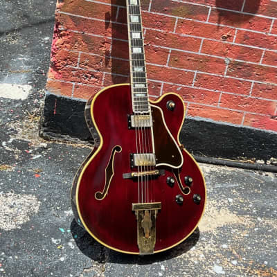 Gibson L-5CES 1977 a fabulous user friendly Wine Red Electric L-5CES ready for the next gig ! image 2