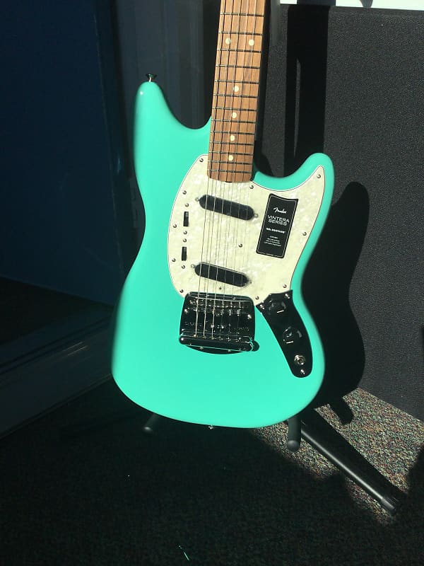Fender Mustang Seafoam Green 60s Vintera | Reverb