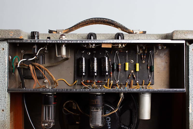 ギター WOODROW 56 Instrument Amplifier Universal Audio UAFX Woodrow 55 Instrument Amplifier