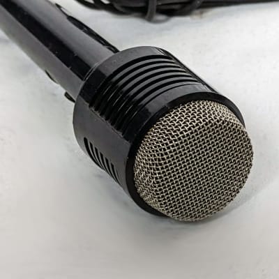Realistic Highball 7 Dynamic Microphone Black image 4