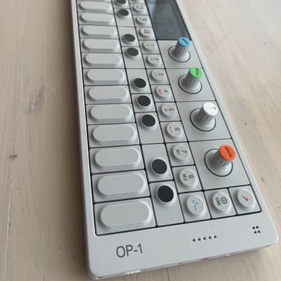 Teenage Engineering OP-1 Portable Synthesizer Workstation 2011 - Present - White image 2