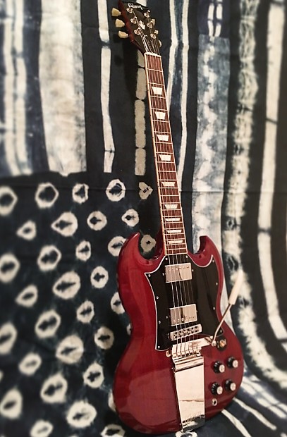 Gibson sg store tremolo bridge