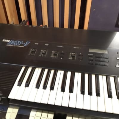 Korg DSS-1 - Sampling Synthesizer Black