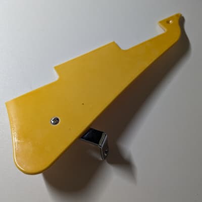 Gibson LP pickguard w/mounting bracket - Free Shipping image 1