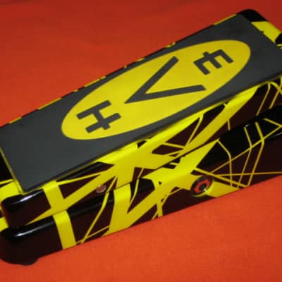 lightly used (generally clean with some imperfections) Dunlop EVH95 Eddie Van Halen Signature Cry Baby Wah  - also called CRY BABY EVH WAH EVH-95 (Yellow / Black) NO box, NO paperwork, NO battery, and NO adjustment hex wrench tool image 10