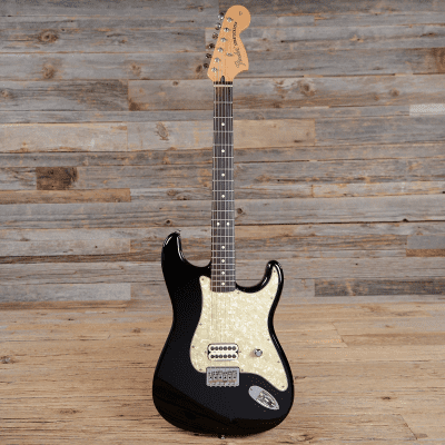 SALE! Tom delonge Fender Relic 2002 激レア Sold at Auction: Tom DeLonge (Blink-182) Signed 2002 Fender