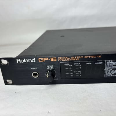 Roland GP-16 ギター エフェクター ＋ FC-100MkII ボード Roland GP-16 Digital Guitar Effects Processor with FC-100mkII Foot