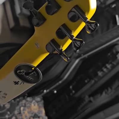 Donner Rising G Pro - Standard carbon fiber pattern and yellow image 3