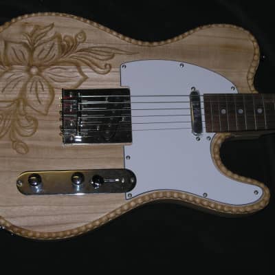 Wildwood Guitars E-Guitar Tele Custom (carved top with flower-motive) Natur for sale