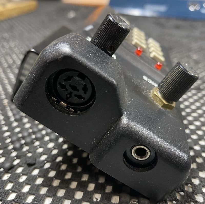Shadow SH075 - Just Converter and Junction Box | Reverb