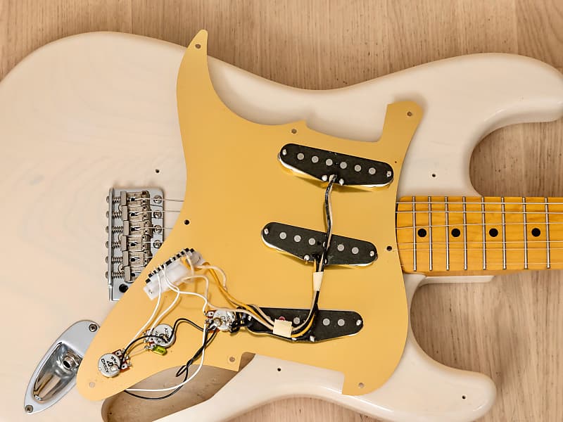 2011 Fender Stratocaster '57 Vintage Reissue ST57-TX ALG