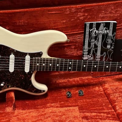 Fender Custom Shop Stratocaster Custom Built by Masterbuilder Art Esparza 1998 - Aged Olympic White for sale