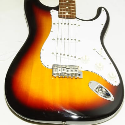 Fender Japan ST62 3TS Stratocaster P Serial 1999-2002 Electric Guitar Ref No.5015 image 2