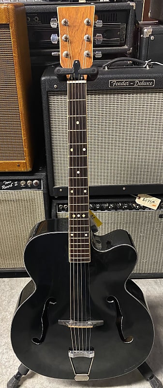 Unmarked Archtop 1950's - Black image 1