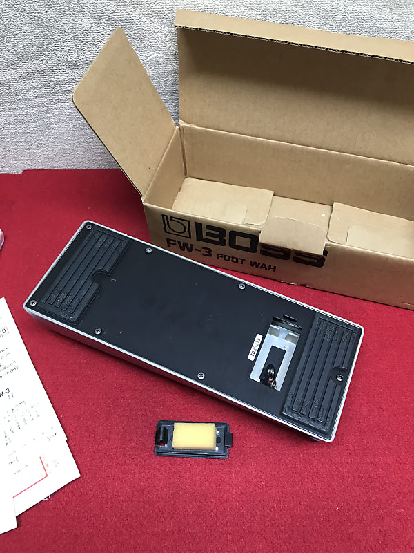 Boss FW-3 Foot Wah in the original box with manual, | Reverb