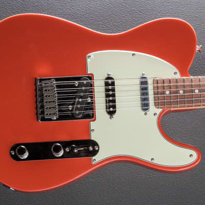 Fender Deluxe Nashville Telecaster - Fiesta Red w/Pau Ferro image 1