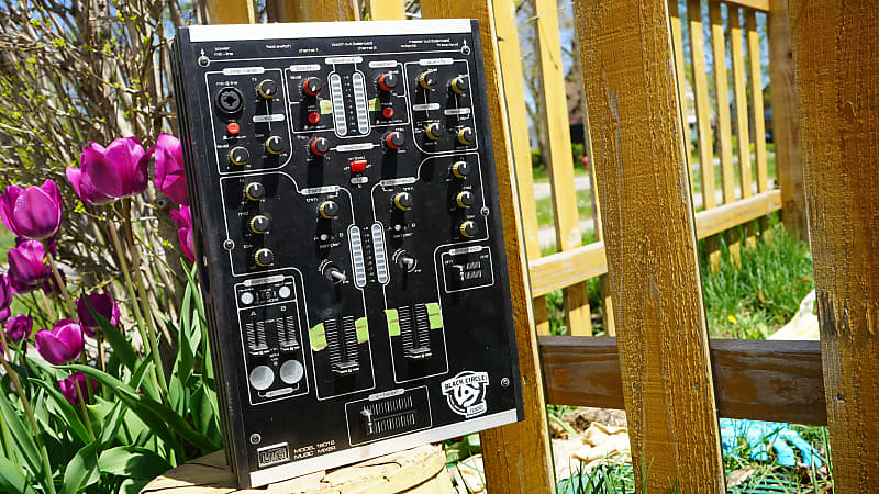Urei 1601S ミキサー UREI 1601S | Soundcraft - Professional Audio Mixers | English