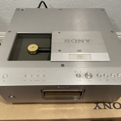 Sony  SCD-1 Super Audio CD Player with original remote control  Silver image 3