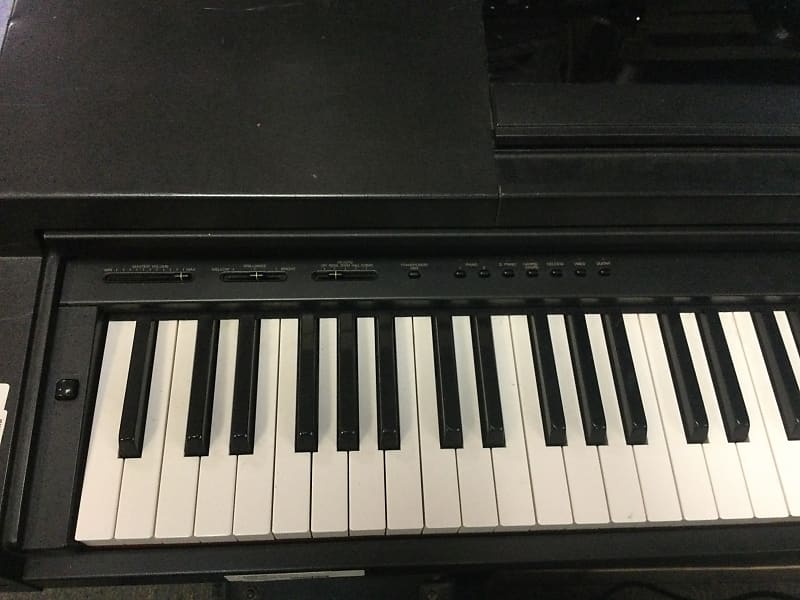 Yamaha Clavinova CLP-550 Black and White | Reverb