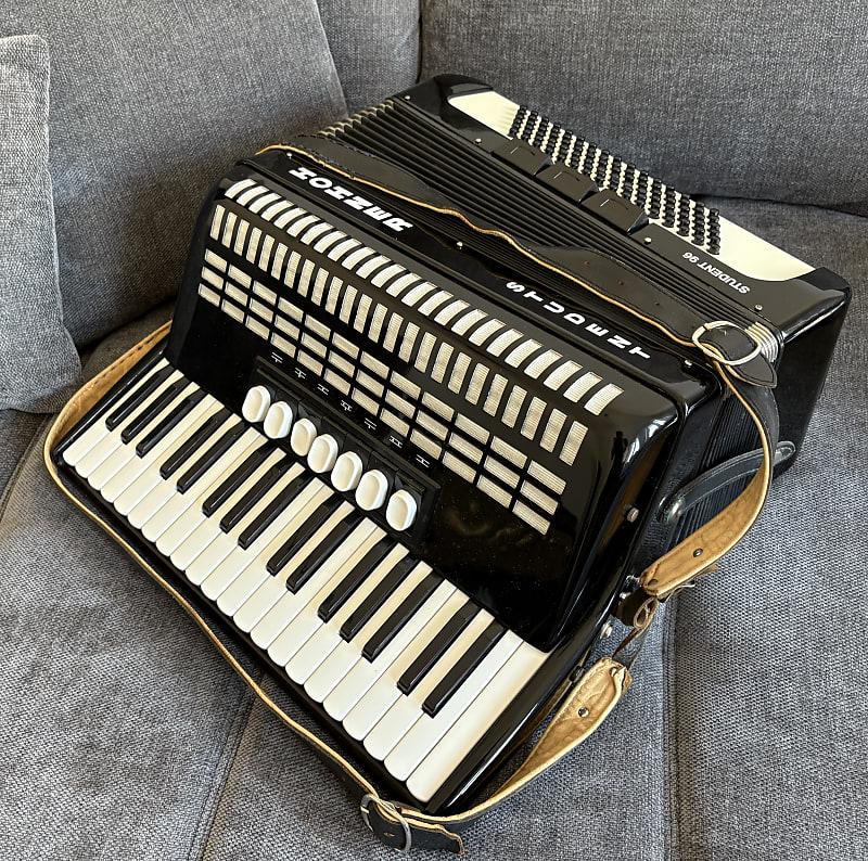 【超美品】Hohner Student 96 アコーディオン 豊富な 【送料無料!!】 HOHNER アコーディオン STUDENT 96