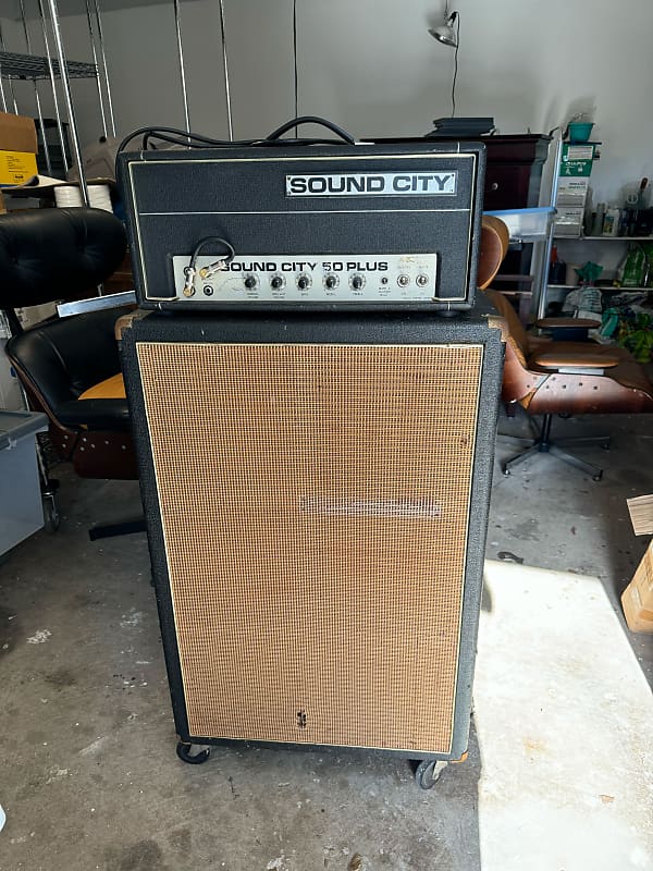 Sound City 50 Plus and L610 Cabinet image 1