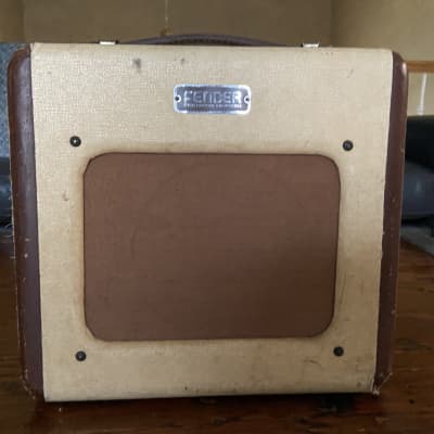 Fender Champion Model 600 Tube Amplifier (1951)