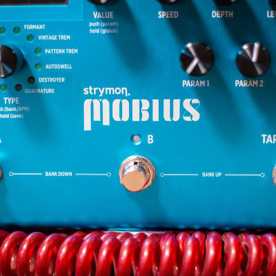 Strymon Mobius Multidimensional Modulation Pedal with