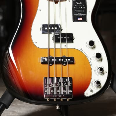 Fender American Ultra Precision Bass Guitar Ultraburst image 2