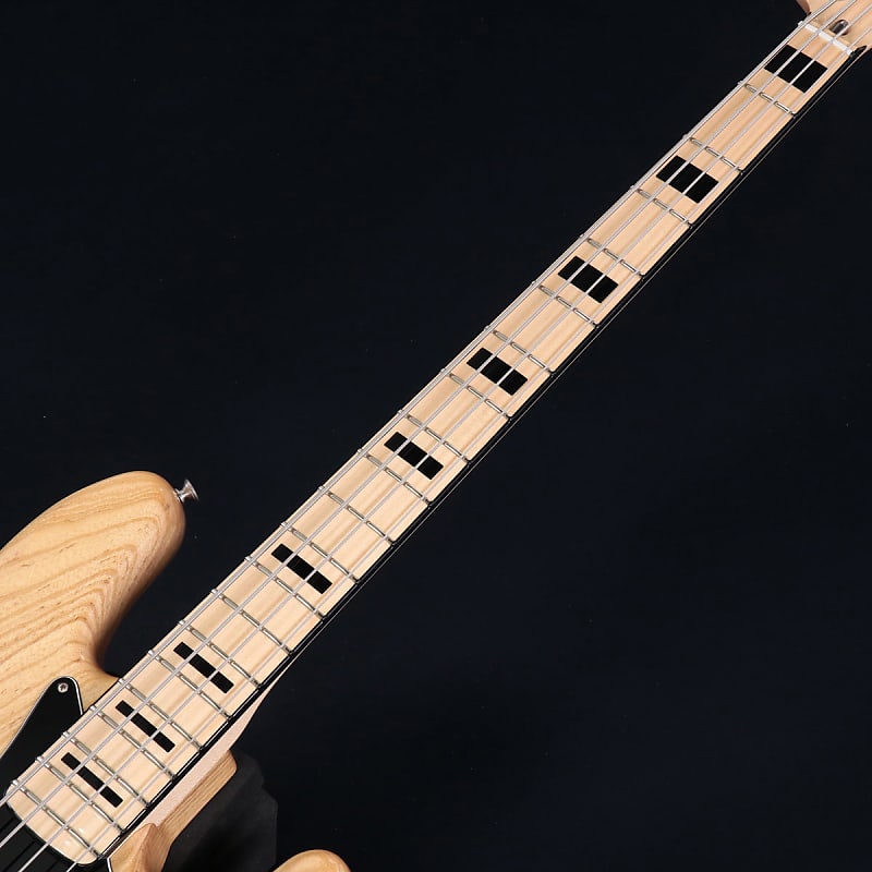 ベース FENDER USA AMERICAN VINTAGE 75 JAZZ BASS Fender American Vintage '75 Jazz Bass - Natural | Sweetwater