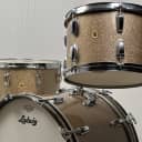 Ludwig 22/13/16" VIDEO Late 60's Super Classic Drum Set - Champagne Sparkle