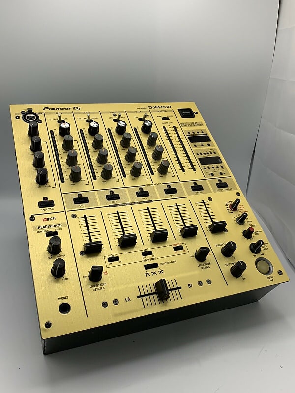 DJM-600 DJ Mixer w/ Vintage knobs and New GoldFaceplate (MAY 2000