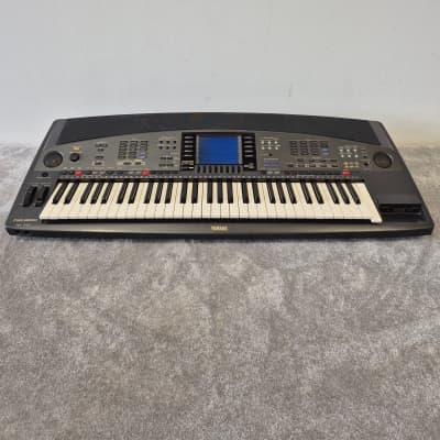 Yamaha PSR-8000 - Versatile Electronic Keyboard - Fair