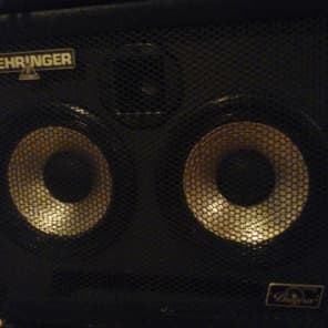 BEHRINGER ULTRABASS BA210 ベースキャビネット Behringer | Product | BA210