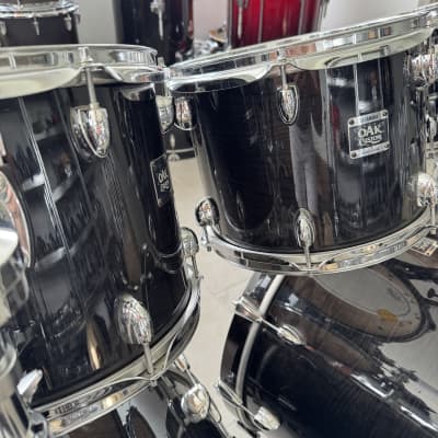 Yamaha Oak custom 22,22,10,12,13,16 drumkit (Japan) - Musashi black image 5