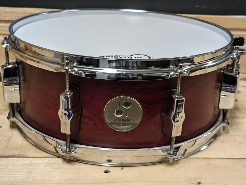 Sonor Force 2005 Full Birch 14x5.5 snare drum - Red matte image 1