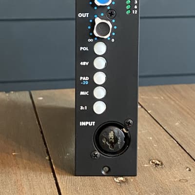 API 512V 500 Series Mic Preamp - Black image 1