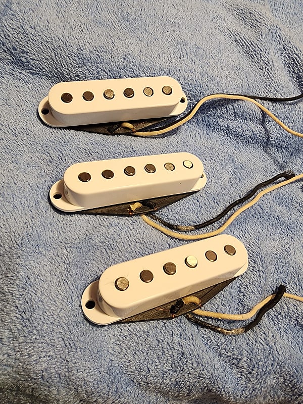 Tone Hatch Spoonful Stratocaster™ 'Scooped Mids' Set Alnico 2 Reverb