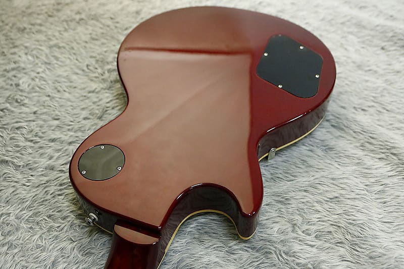 ギター Tokai Les Paul LS-100F / Cherry SB DB1FE383-7809-4D54-9C96-