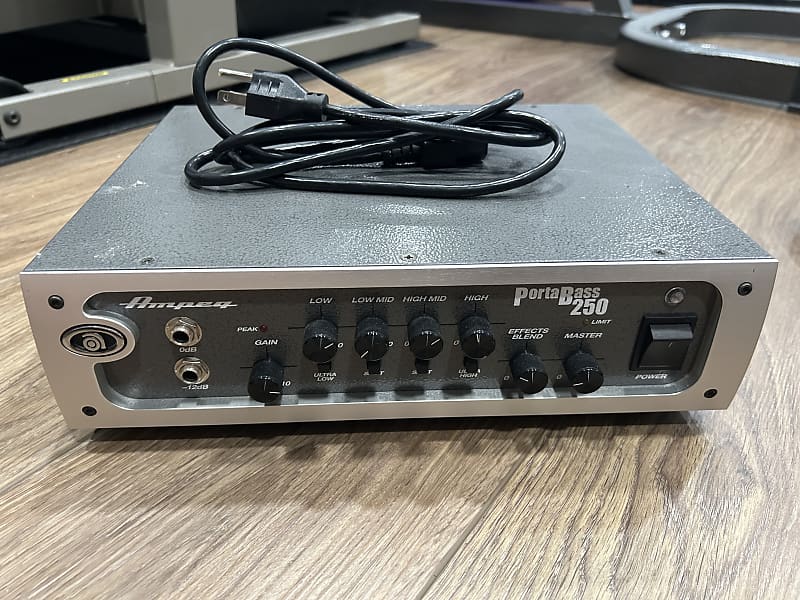 Ampeg PB-250 PortaBass 250-Watt Bass Amp Head | Reverb