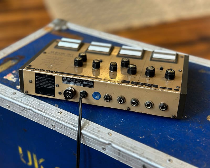 Maxon UE 303B Bass Multi-Effects Pedal | Reverb