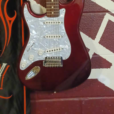 Mint  Left Handed MIM Fender Stratocaster 2006 - Deep Burgundy image 1