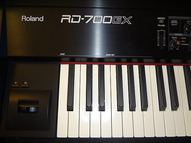 Roland RD-700GX 88-Key Digital Stage Piano image 2