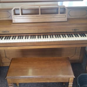 Mendelssohn upright piano outlet