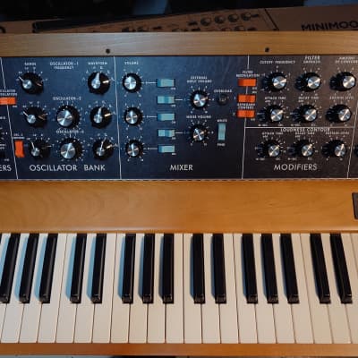 Moog Minimoog Model D Reissue 44-Key Monophonic Synthesizer (2017) HAND DELIVERY image 3