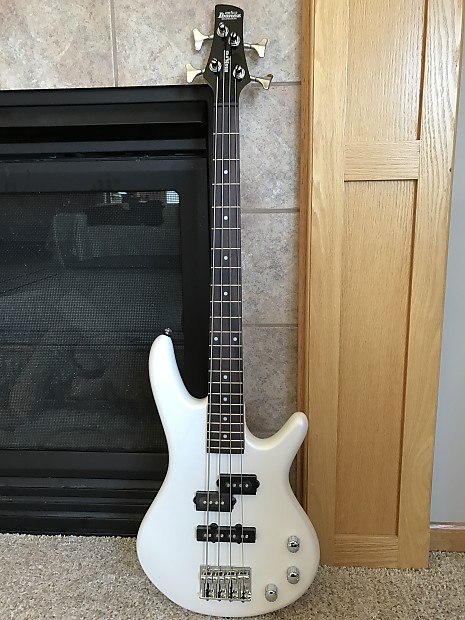 Ibanez mikro bass white sale