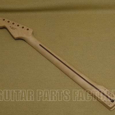 099-4552-921 Fender Player Series Strat-Stratocaster Neck Black Block Inlays 22 Med Jumbo Maple image 5