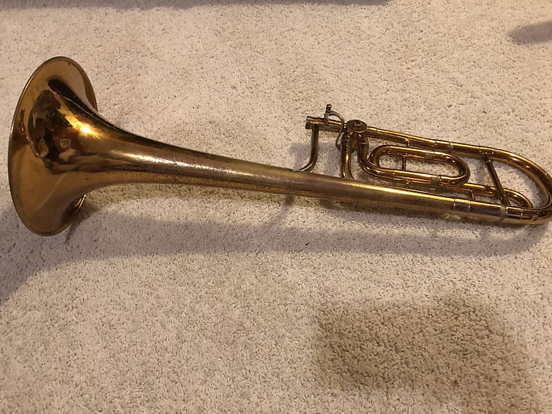 King 4B trombone with Fattachment Brass Reverb