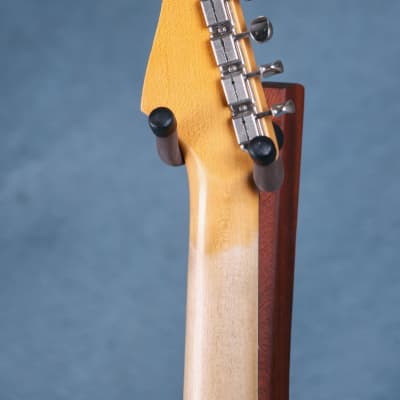 Fender Custom Shop 1963 Stratocaster Journeyman Relic Rosewood Fingerboard Electric Guitar - Aged Candy Apple Red - CZ559889-Aged Candy Apple Red image 7